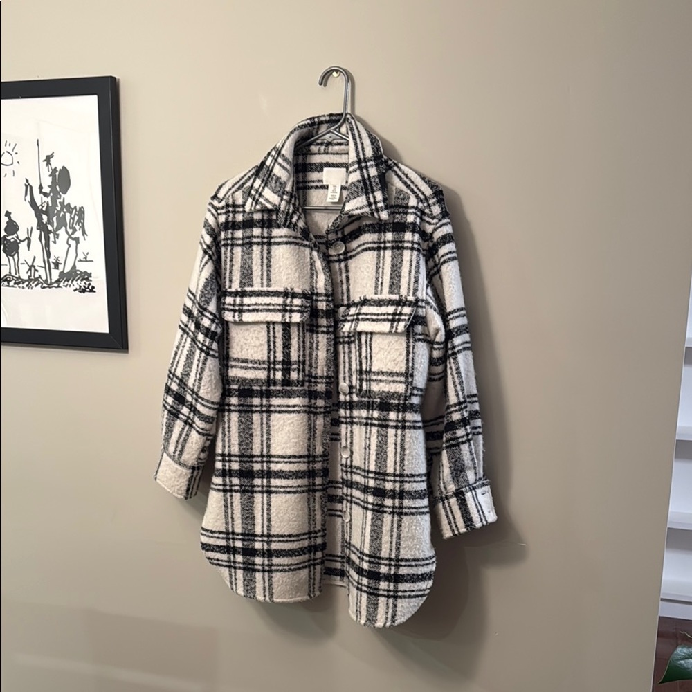 H&M Plaid Button-Up Shirt Jacket